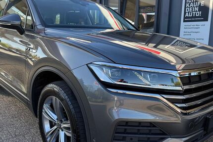 VW Touareg 121.900 km 39.390 &euro; Apen 26689