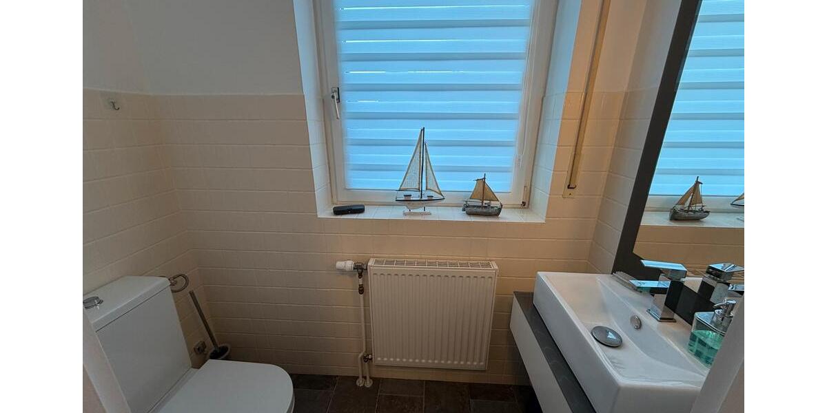 Einfamilienhaus Edewecht - 8 Zimmer, 230 m&sup2;, 595.000&euro; | Angebot:24769412