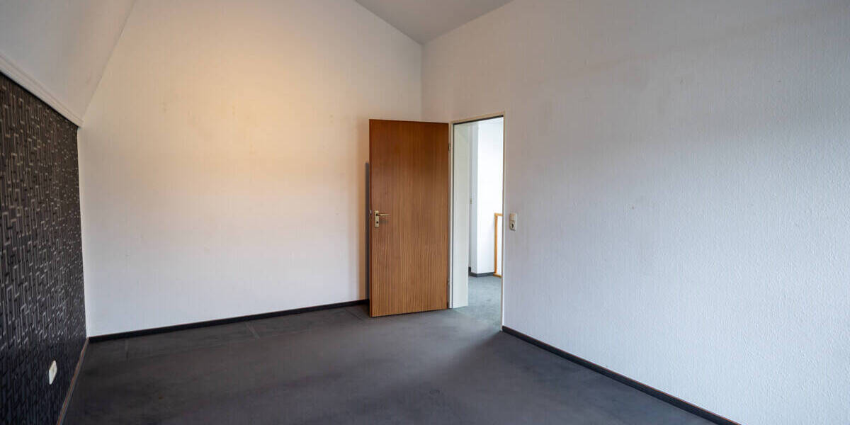 Reihenmittelhaus Delmenhorst Mitte - 5 Zimmer, 108 m&sup2;, 269.000&euro; | Angebot:25737688