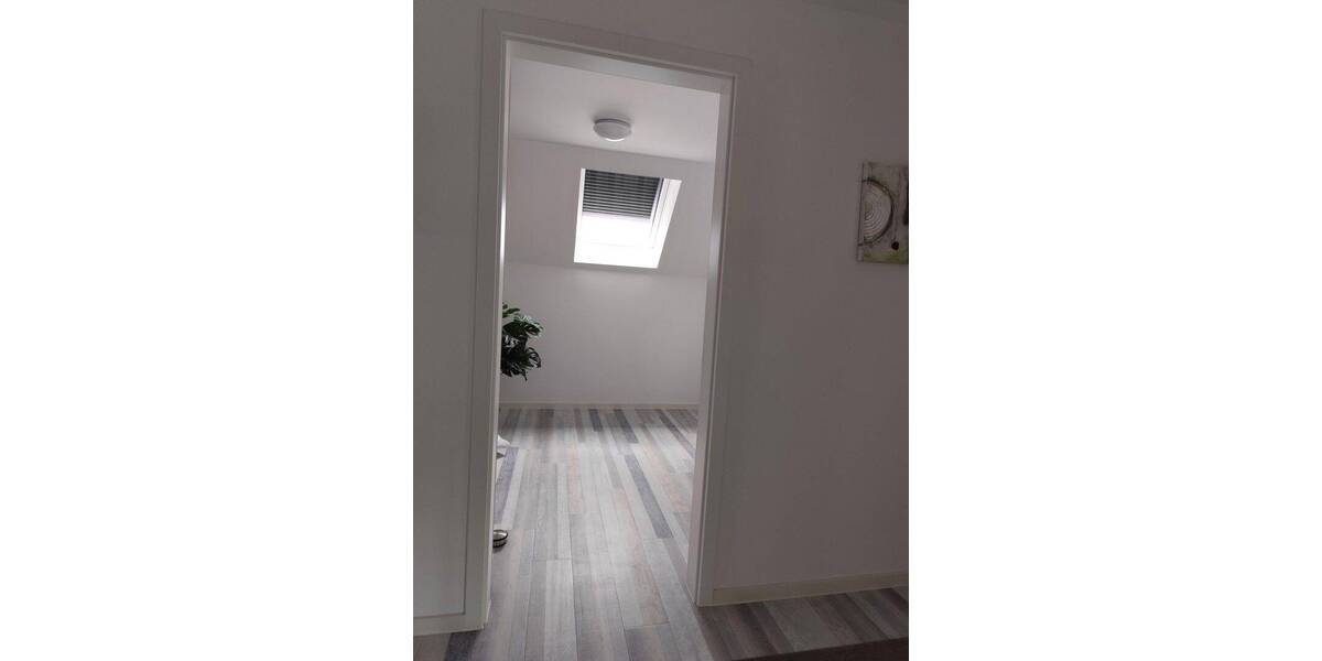 sehr gepflegte Doppelhaushälfte , 5 Jahre jung , von privat 4 zimmer