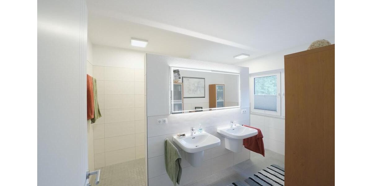 Einfamilienhaus Oldenburg Alexandersfeld - 4 Zimmer, 125 m&sup2;, 1.600&euro; | Angebot:24766190