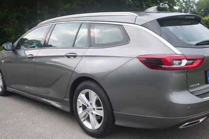 Opel Insignia 135.600 km 9.990 &euro; Friesoythe 26169
