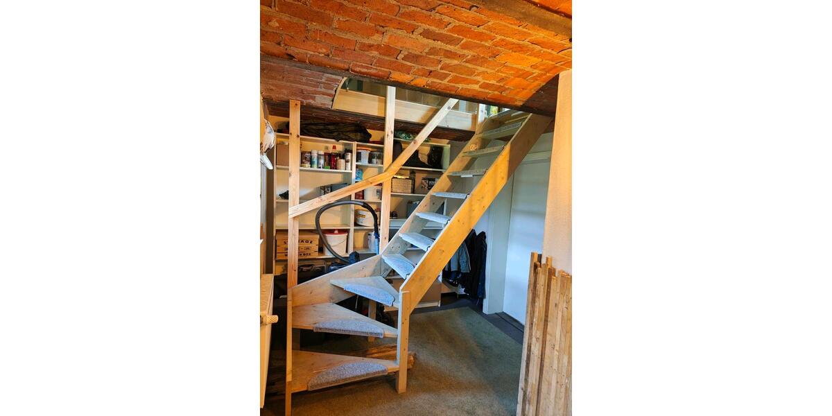 Einfamilienhaus Bösel - 8 Zimmer, 231 m&sup2;, 375.000&euro; | Angebot:26727602