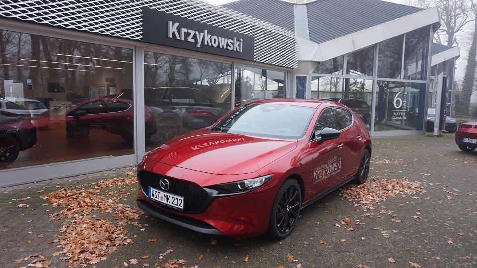 Mazda 3 2.932 km 27.990 &euro; Rastede 26180