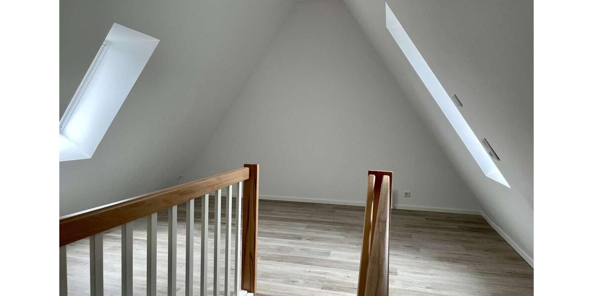 Dachgeschoßwohnung Westerstede - 1 Zimmer, 59 m&sup2;, 670&euro; | Angebot:25433115