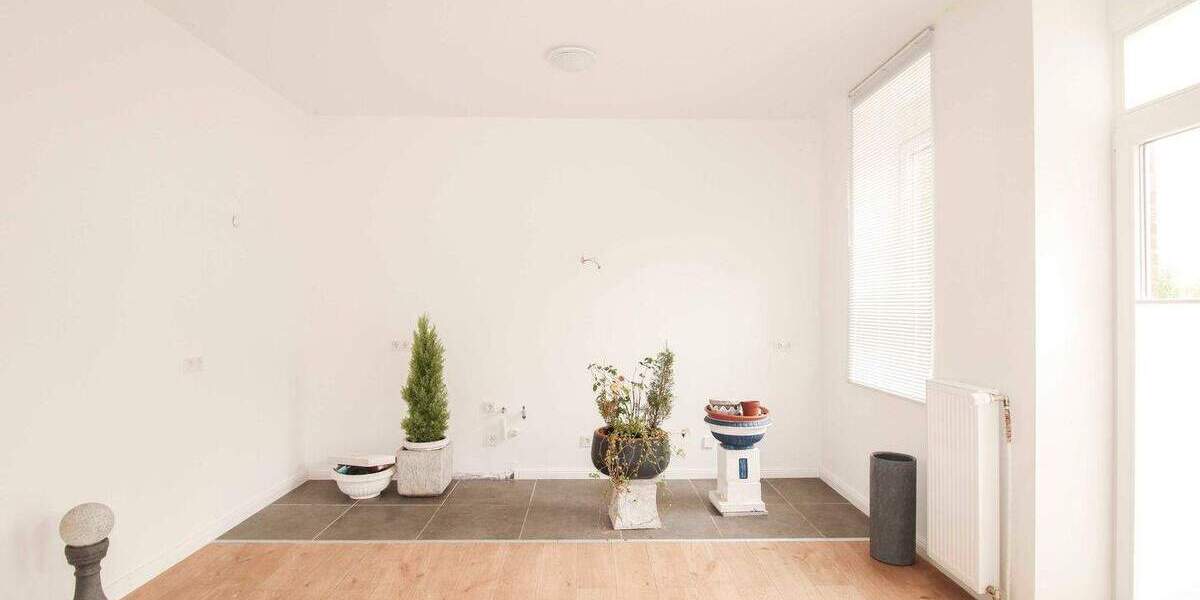 Sanierte Maisonette Wohnung in Fußgängerzone verschieden Nutzbar (z. B. auch als Büro oder Praxis) 4 zimmer