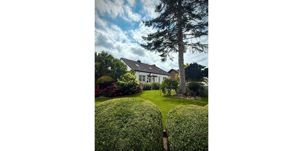 Mehrfamilienhaus, Wohnhaus Bad Zwischenahn - 9 Zimmer, 280 m&sup2;, 850.000&euro; | Angebot:27092338