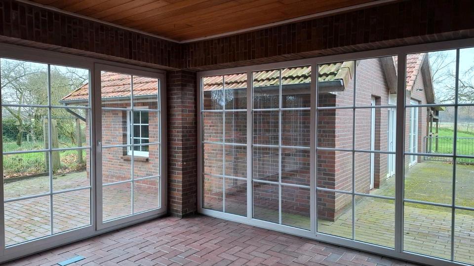 Einfamilienhaus Apen - 10 Zimmer, 350 m&sup2;, 240.000&euro; | Angebot:27195364