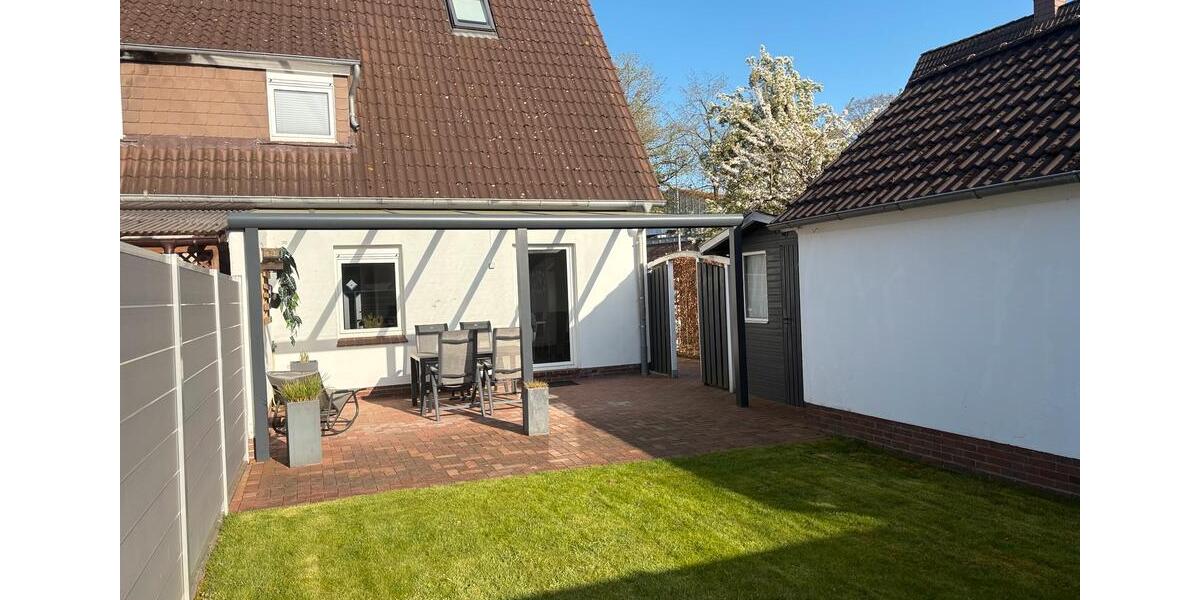 Reihenhaus Bad Zwischenahn - 3 Zimmer, 70 m&sup2;, 950&euro; | Angebot:26235016