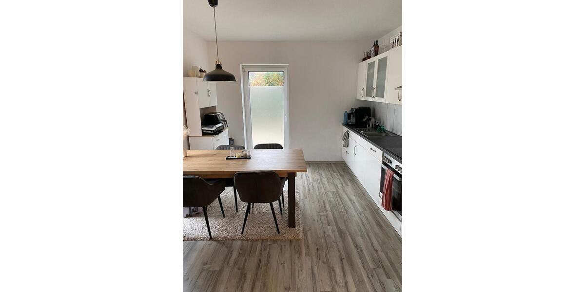 Helle und moderne 2-Zimmer-Wohnung mit EBK und Terrasse 2 zimmer