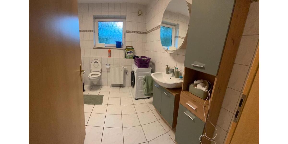 Erdgeschoßwohnung Oldenburg Ziegelhof - 3 Zimmer, 90 m&sup2;, 1.700&euro; | Angebot:25936305