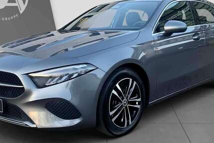Mercedes-Benz A 180 9.200 km 28.254 &euro; Oldenburg 26135