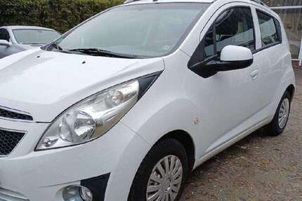 Chevrolet Spark 65.333 km 4.690 &euro; Bad Zwischenahn 26160