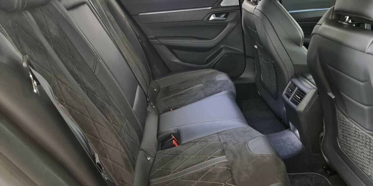 Peugeot 508 GT LED ACC Pano Sound Kamera Night Vision 108.800 km 21.600 &euro; Garrel 49681