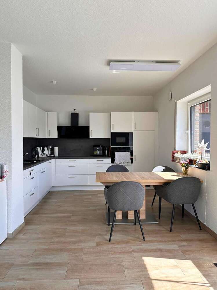 Wohnung zum Mieten in Großenkneten Sage 800 € 94.45 m²