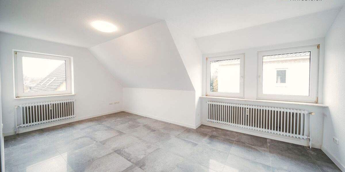 Einfamilienhaus Wiefelstede - 6 Zimmer, 130 m&sup2;, 299.000&euro; | Angebot:25736405