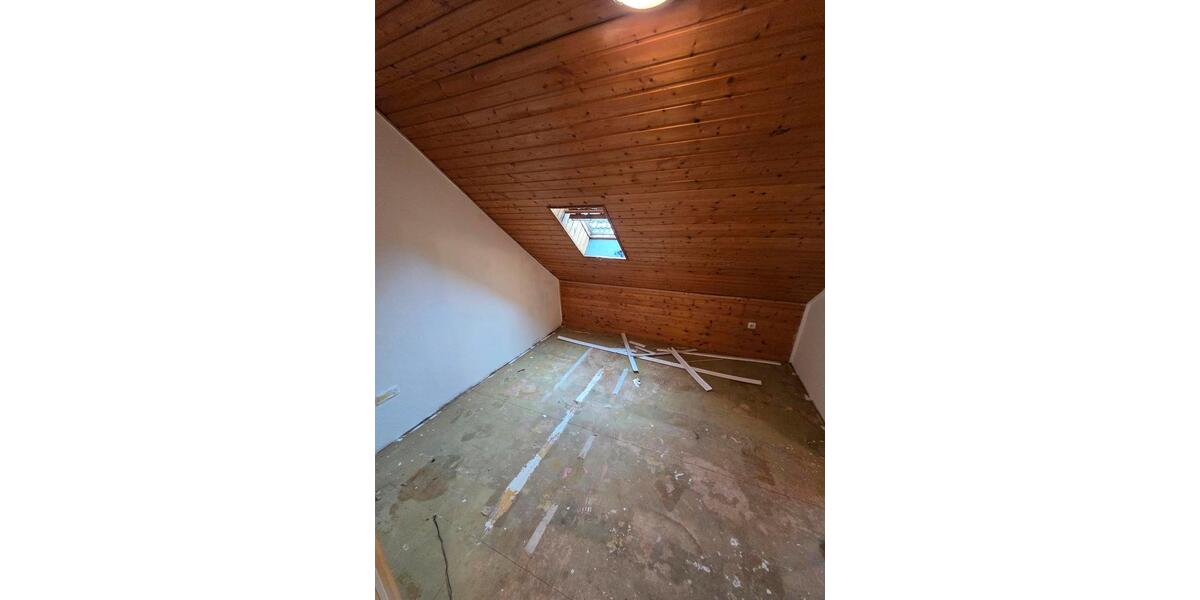 Dachgeschoßwohnung Oldenburg Etzhorn - 3 Zimmer, 90 m&sup2;, 870&euro; | Angebot:24663405