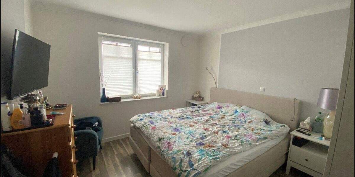 Etagenwohnung Oldenburg Alexandersfeld - 3 Zimmer, 104 m&sup2;, 1.200&euro; | Angebot:25263094