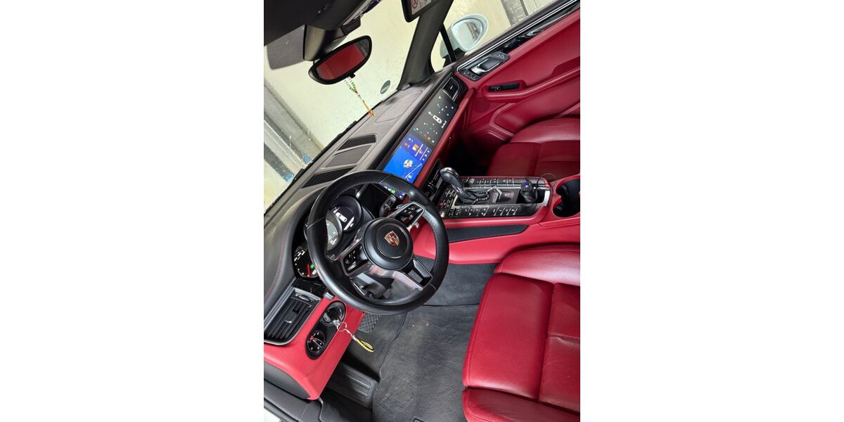 Porsche Macan 163.000 km 28.000 &euro; Brake 26919