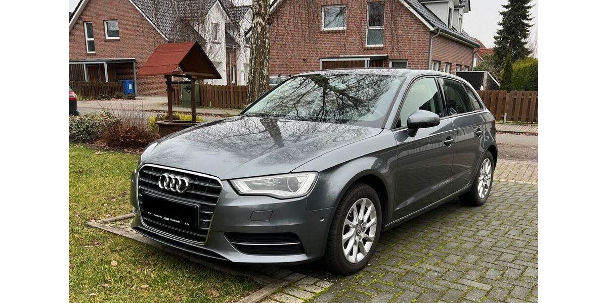 Audi A3 99.000 km 13.200 &euro; Oldenburg 26135