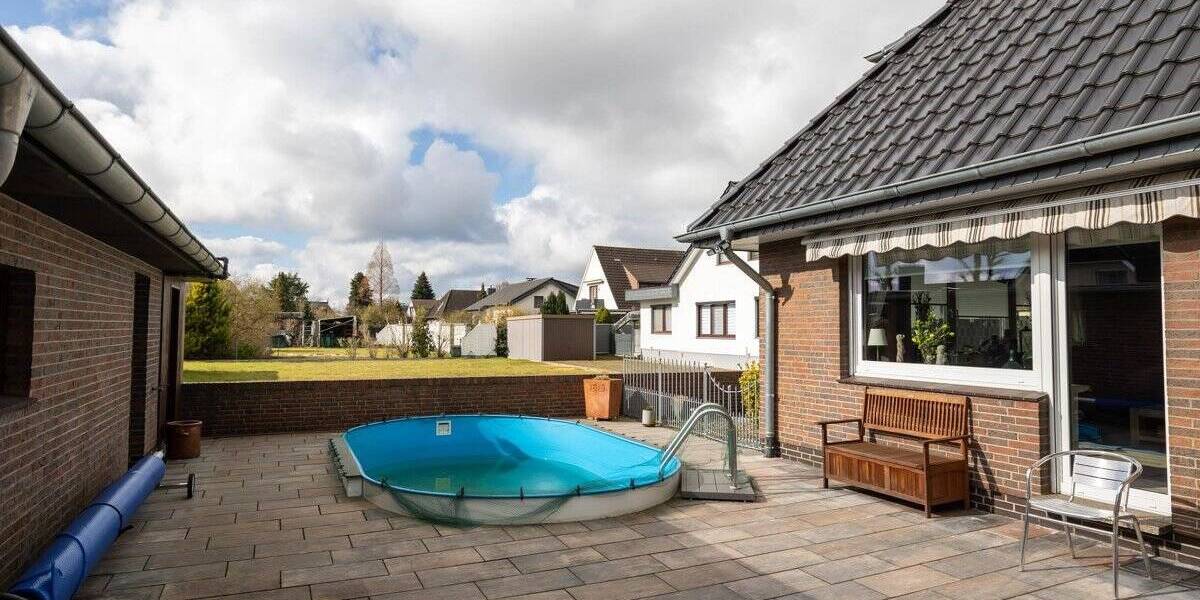 *** ZWEIFAMILIENHAUS in TOP LAGE mit TOP ZUSTAND und MODERNISIERTEM DACH *** 5 zimmer