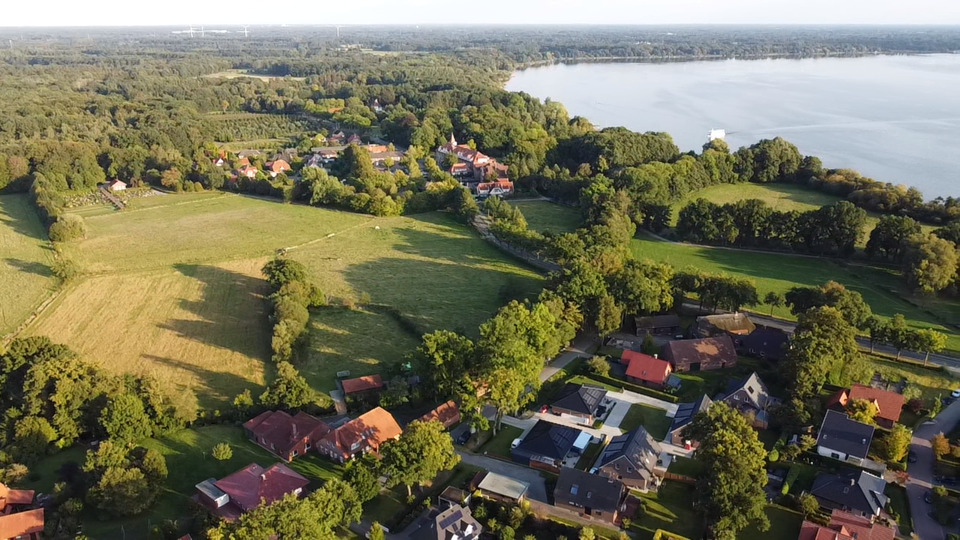 Doppelhaushälfte Bad Zwischenahn - 5 Zimmer, 120 m&sup2;, 1.500&euro; | Angebot:25353188