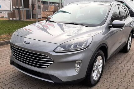 Ford Kuga 25.432 km 32.790 € Oldenburg 26122