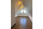 Dachgeschoßwohnung Edewecht - 4 Zimmer, 72 m&sup2;, 650&euro; | Angebot:26085869