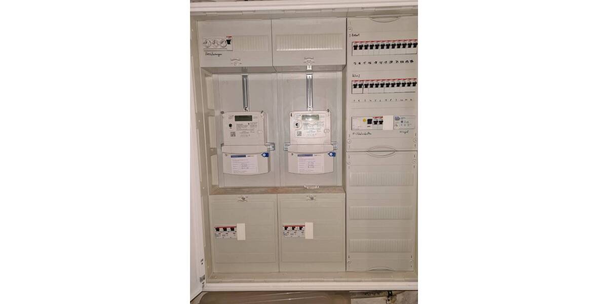 Mehrfamilienhaus, Wohnhaus Varel Varel - 8 Zimmer, 237 m&sup2;, 385.000&euro; | Angebot:25689867