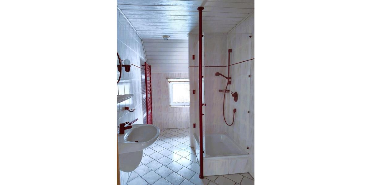 Einfamilienhaus Lemwerder - 7 Zimmer, 160 m&sup2;, 249.000&euro; | Angebot:25408006