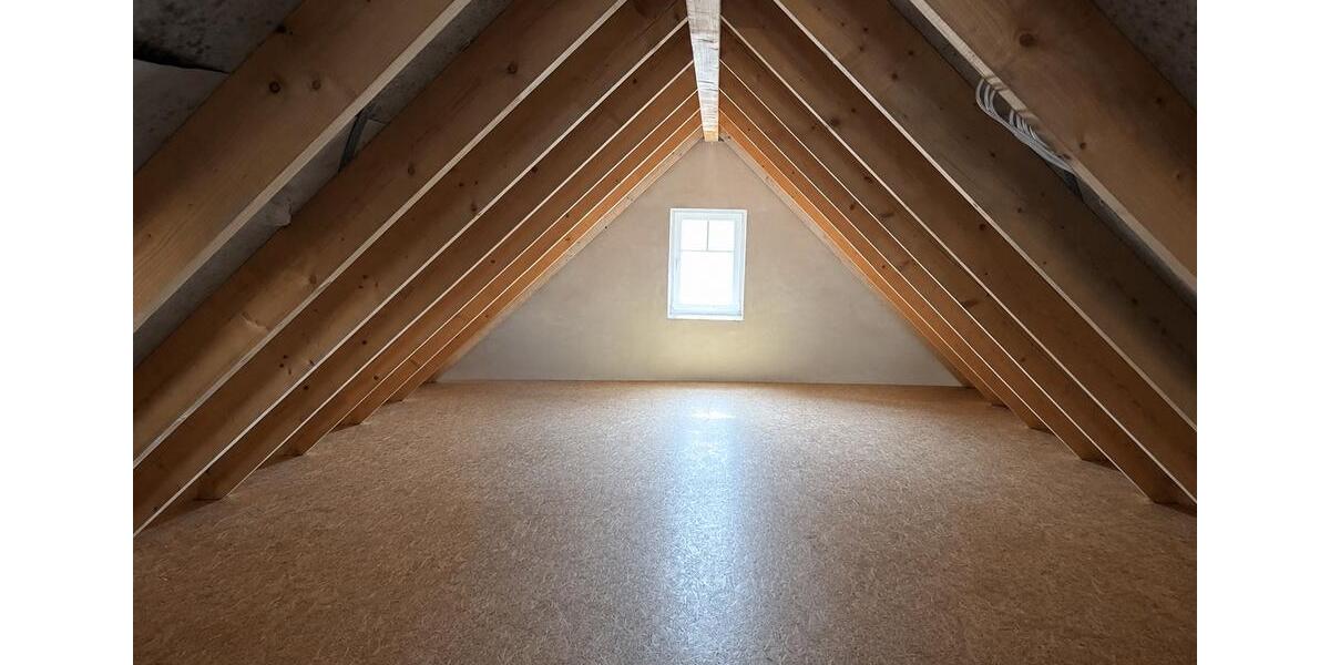 Dachgeschoßwohnung Oldenburg Alexandersfeld - 3 Zimmer, 94 m&sup2;, 399.000&euro; | Angebot:26715457