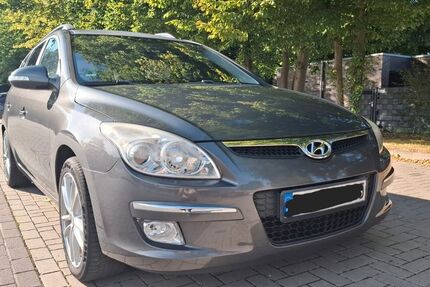 Hyundai i30 113.763 km 2.650 &euro; Elsfleth 26931