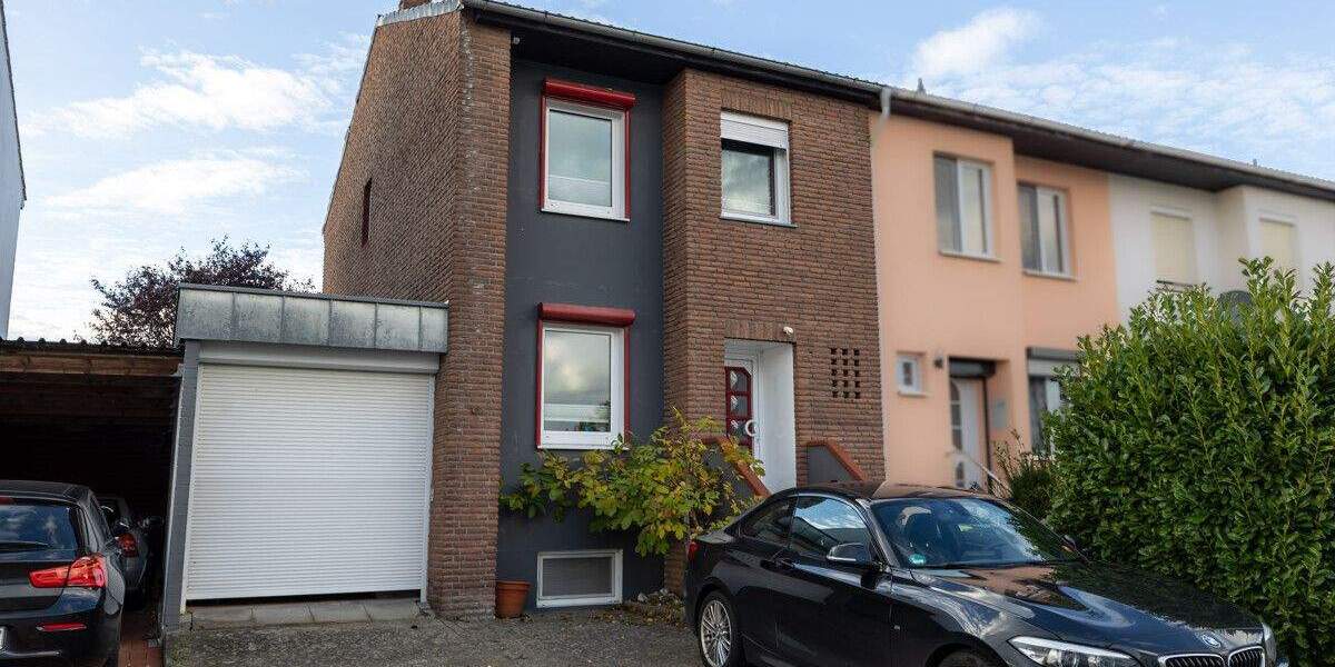 *** REH - modernisiert mit GARAGE - GARTEN mit tollen BLICK - VOLLKELLER *** 3 zimmer