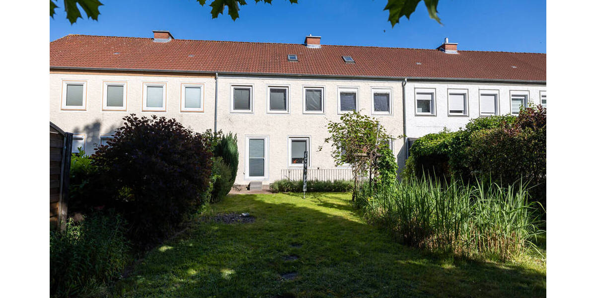 Mehrfamilienhaus, Wohnhaus Delmenhorst Deichhorst - 6 Zimmer, 136 m&sup2;, 199.000&euro; | Angebot:26741533