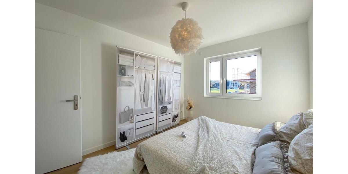 Reihenhaus Rastede - 5 Zimmer, 123 m&sup2;, 1.550&euro; | Angebot:24953116