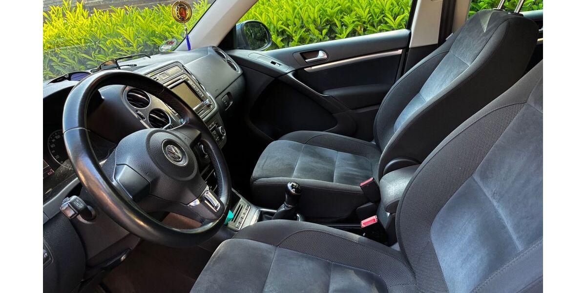 VW Tiguan 220.000 km 6.999 &euro; Westerstede 26655