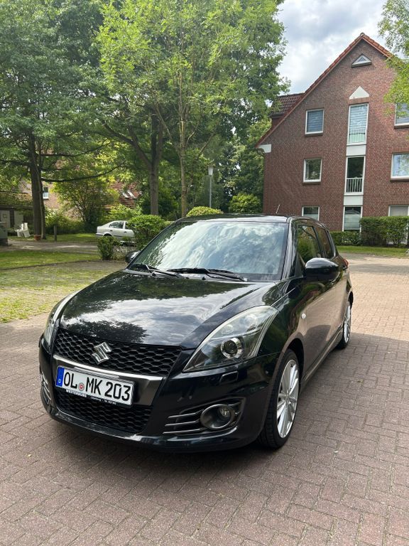 Suzuki Swift 125.000 km 8.500 € Oldenburg 26133