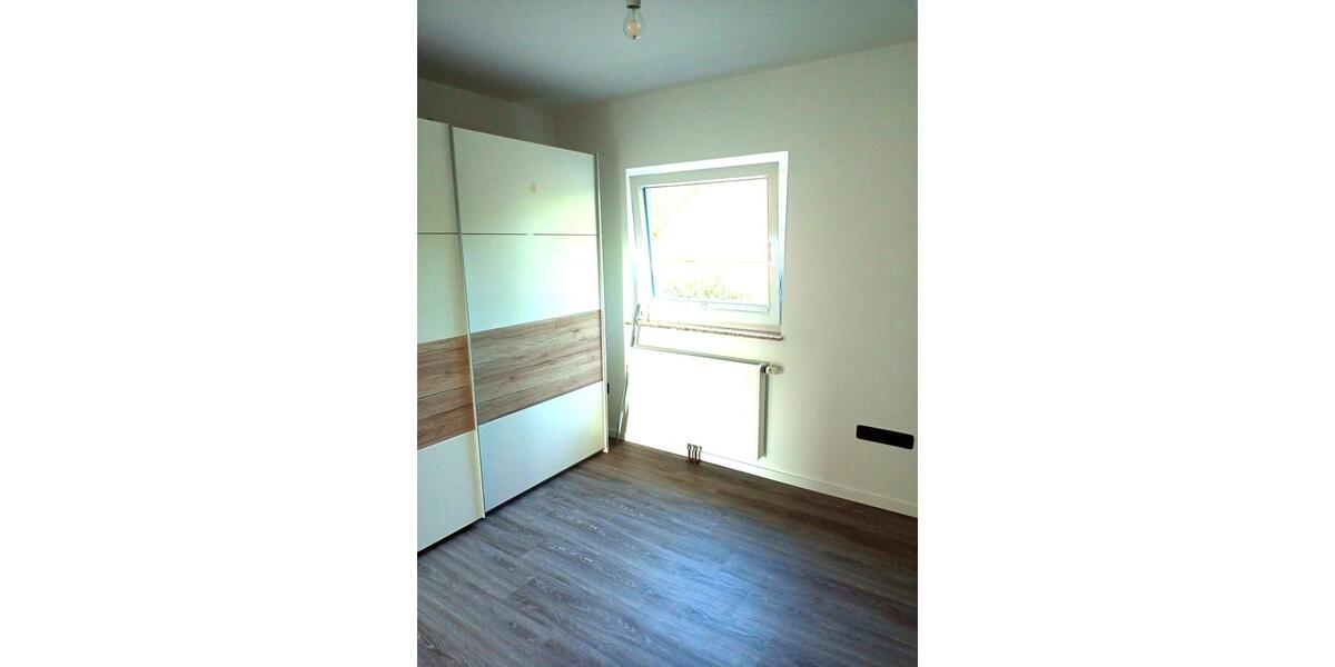 Dachgeschoßwohnung Oldenburg Drielaker-Moor - 2 Zimmer, 50 m&sup2;, 600&euro; | Angebot:25060519