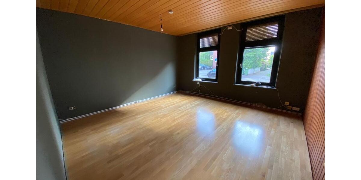 Einfamilienhaus Oldenburg Kreyenbrück - 9 Zimmer, 194 m&sup2;, 410.000&euro; | Angebot:26716551