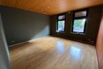 Einfamilienhaus Oldenburg Kreyenbrück - 9 Zimmer, 194 m&sup2;, 410.000&euro; | Angebot:26716551