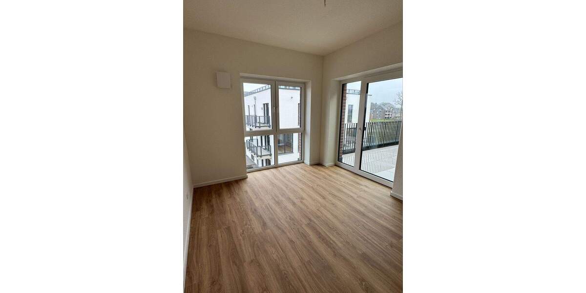 Etagenwohnung Oldenburg Bürgerfelde - 3 Zimmer, 99 m&sup2;, 1.490&euro; | Angebot:25896373