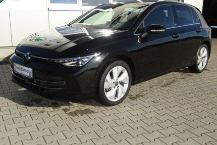 VW Golf 11.734 km 34.890 € Rastede 26180
