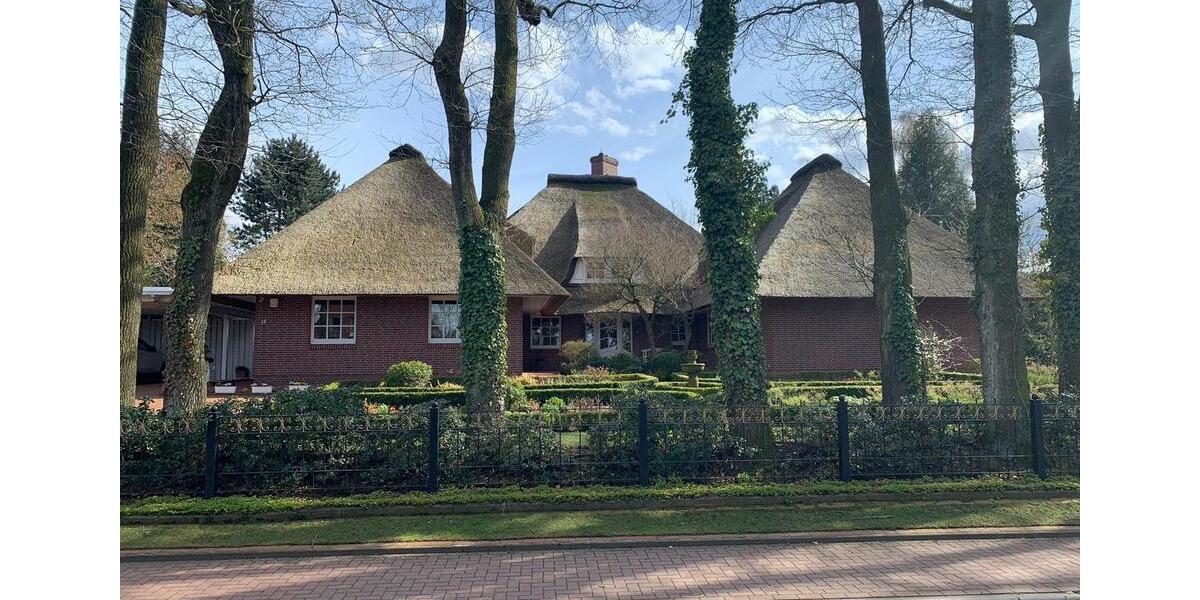 Modernisierte Reethaus Villa mit parkähnlichem Grundstück 12 zimmer