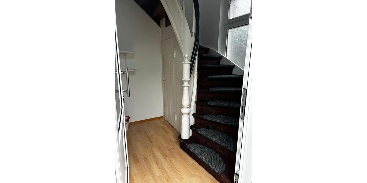 Mehrfamilienhaus, Wohnhaus Oldenburg Kreyenbrück - 6 Zimmer, 150 m&sup2;, 469.000&euro; | Angebot:25854803