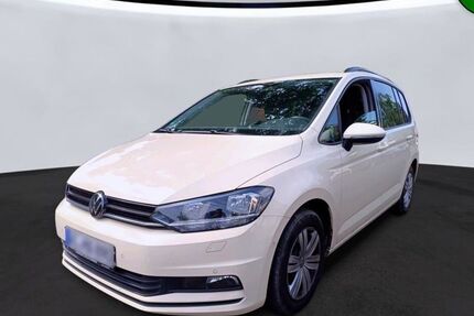 VW Touran 32.300 km 32.700 € Rastede/ Wahnbek 26180