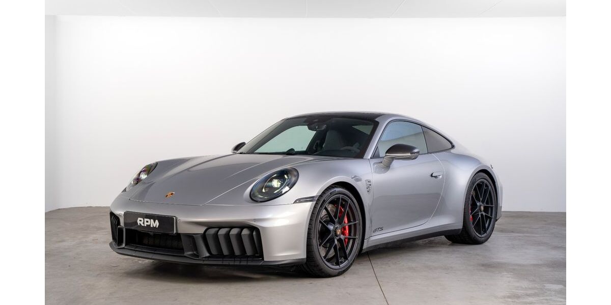 Porsche 992 4.800 km 174.900 &euro; Bad Zwischenahn 26160