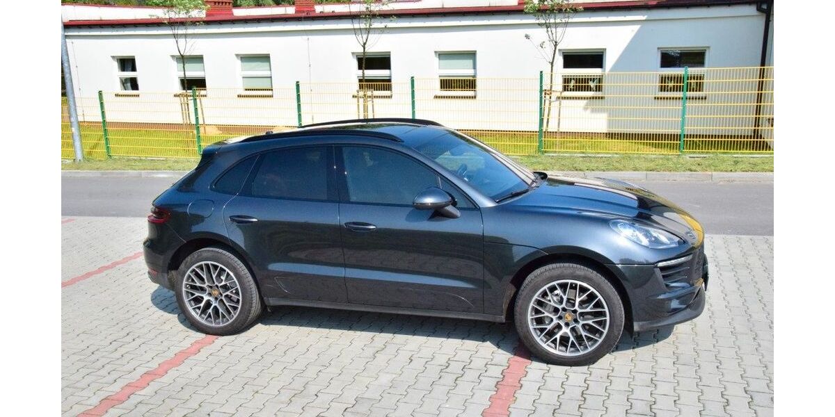 Porsche Macan 106.000 km 39.999 € Oldenburg 26129