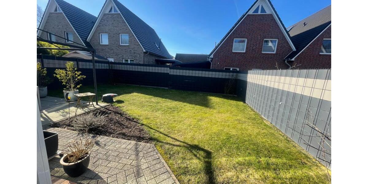 Doppelhaushälfte Edewecht - 4 Zimmer, 119 m&sup2;, 1.250&euro; | Angebot:25325984