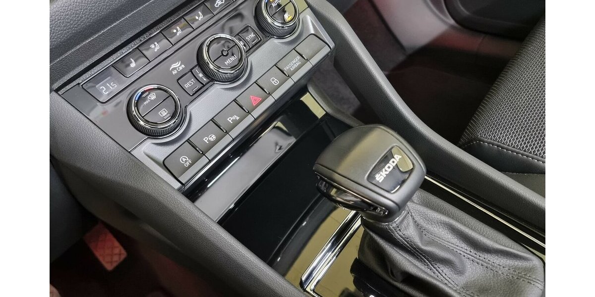 Skoda Kodiaq Style LED ACC AHK Memory Kamera Keyless 66.900 km 35.500 &euro; Garrel 49681