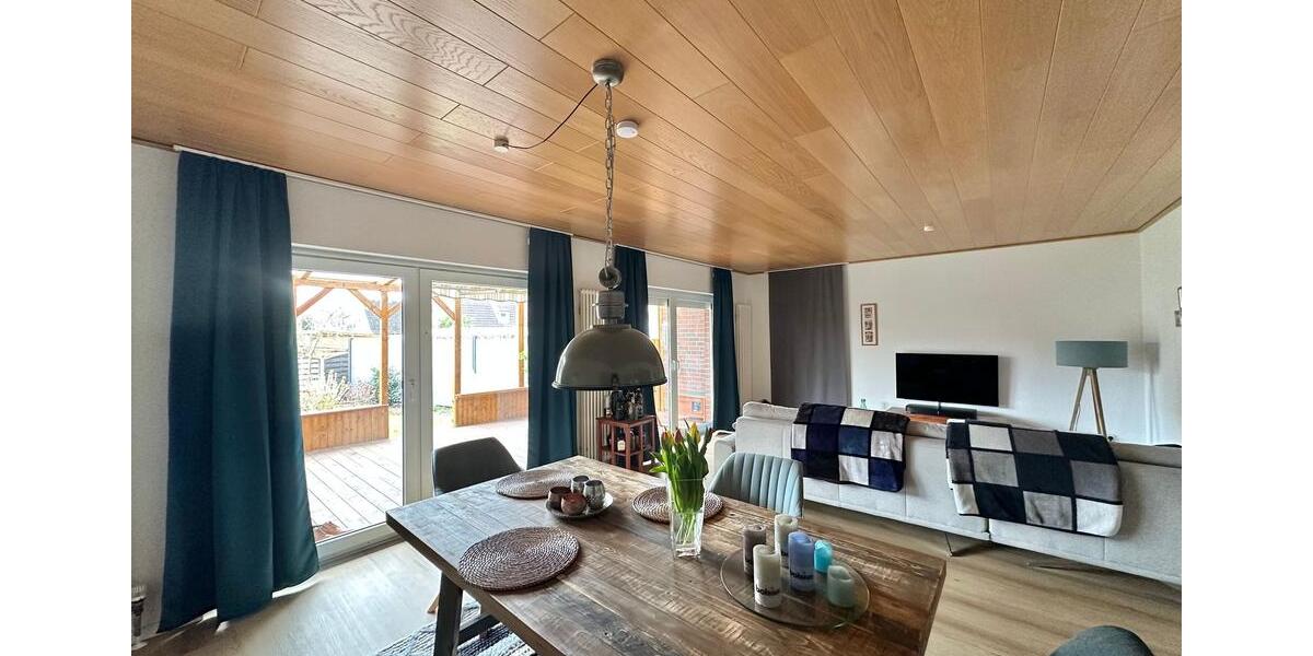 Doppelhaushälfte Westerstede - 4 Zimmer, 120 m&sup2;, 1.250&euro; | Angebot:26162352